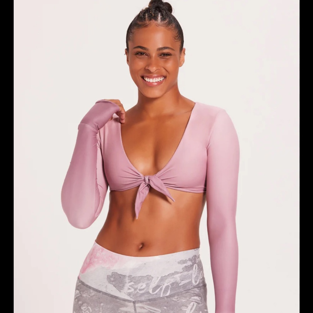 Niyama Sol long sleeve knotty bra top - size M/L rose petal pink